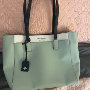 Kate Spade Tote ♠️
